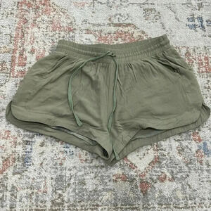 Heyson green shorts​